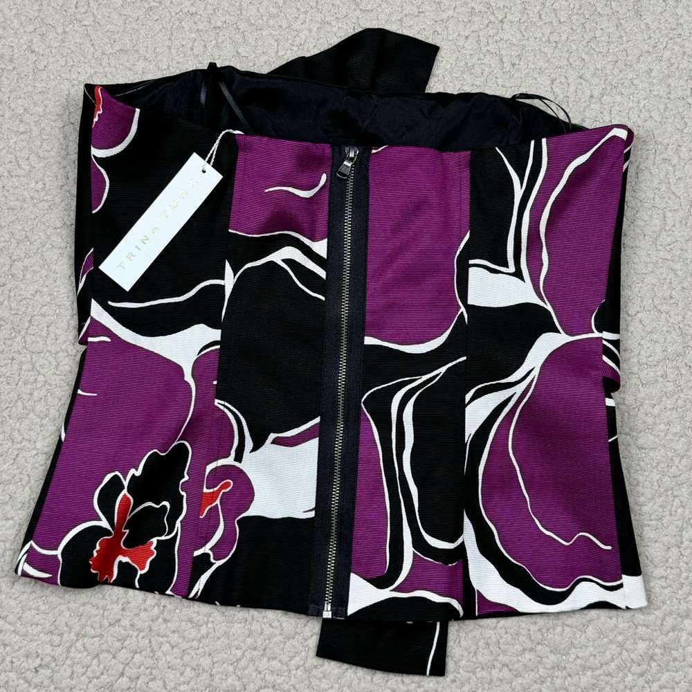 Trina Turk Lacquer Twist Bow Strapless Top Orchid Black - Picture 2 of 9